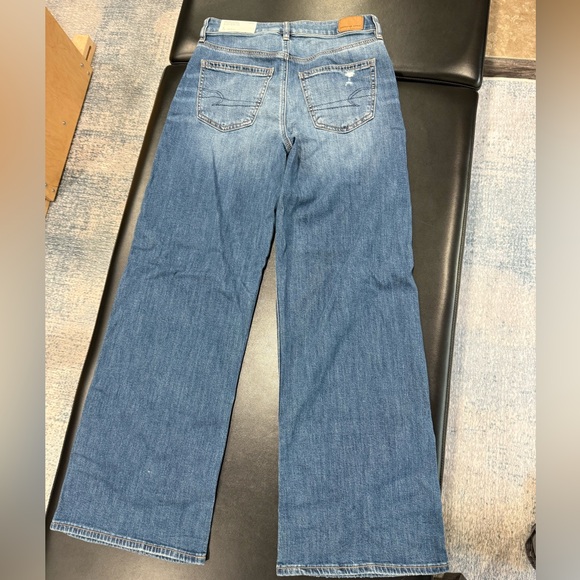 AE Dreamy Drape Stretch Curvy Ripped Super High-Waisted Baggy Wide-Leg Jean - Picture 6 of 6